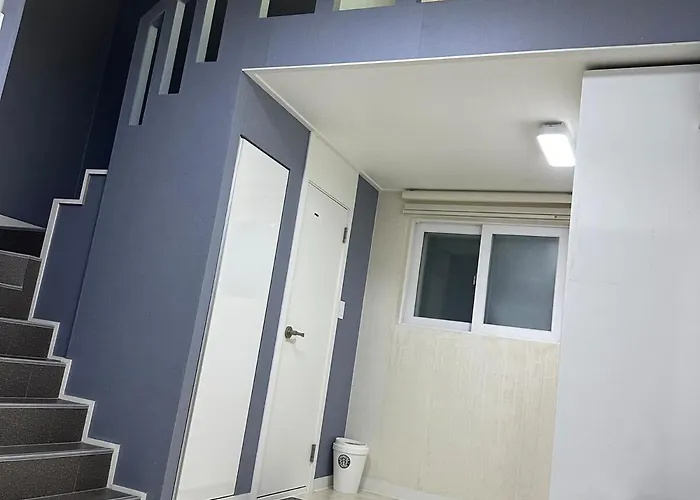 Sd A Romantic Two-story House In Sillim Apartment *
