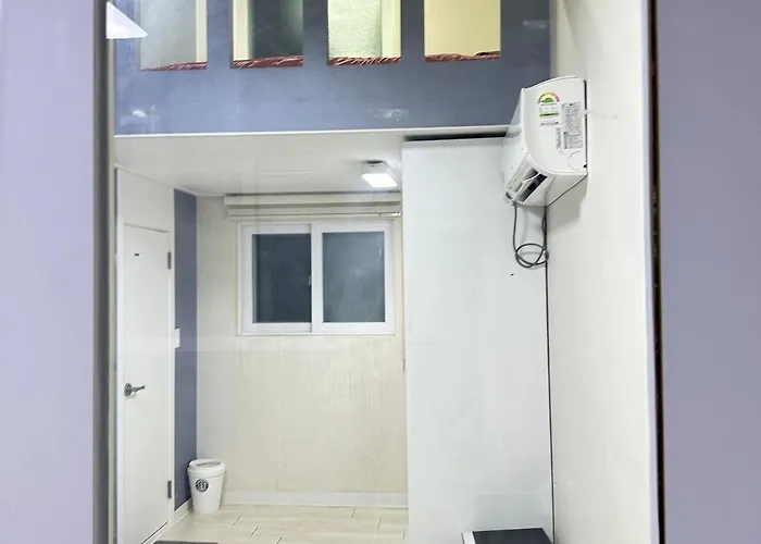 Apartment Sd A Romantic Two-story House In Sillim Seoul